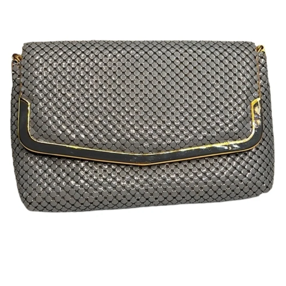Vintage 70’s Silver Envelope Shoulder Clutch Metal Evening Bag